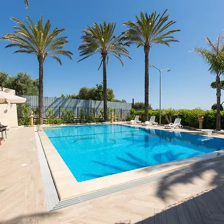 Villa Cavalieri *